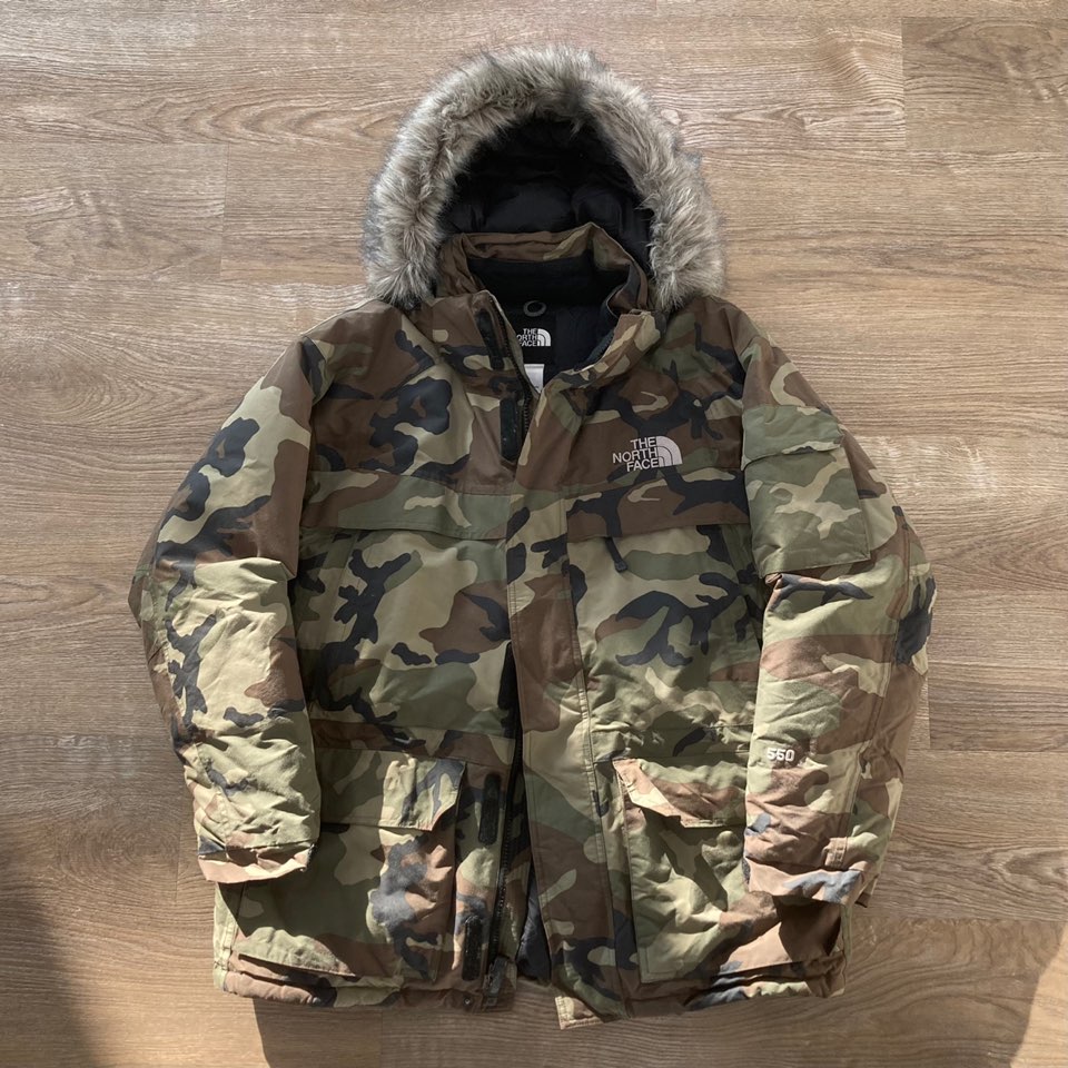The North Face woodland camouflage 550 goose down parka M (110)