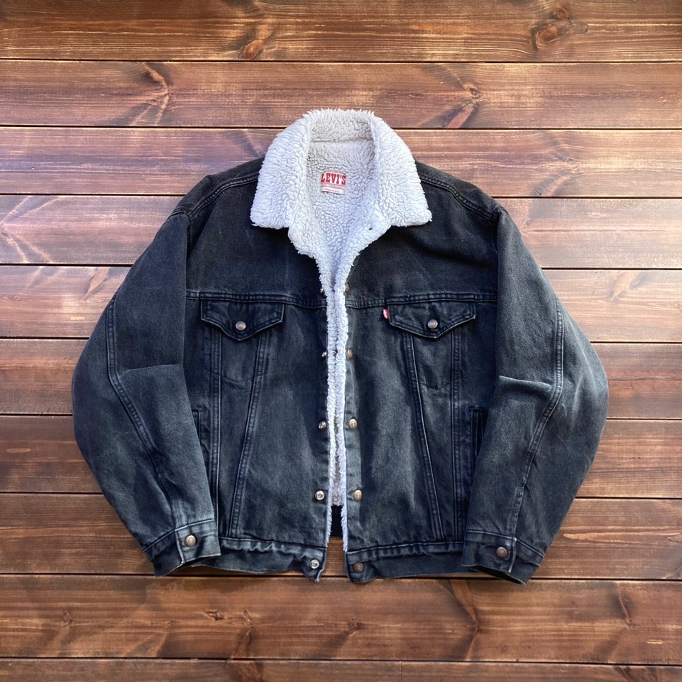 1980&#039;s made in usa Levis sherpa denim jacket (105)